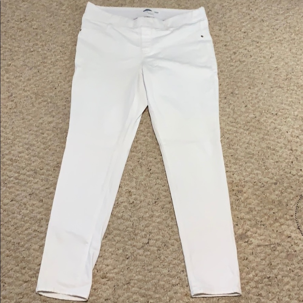 Brand new Old Navy rockstar jeggings size 16